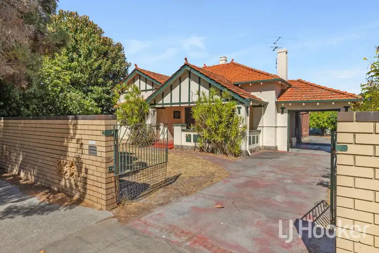 32 Cargill Street, Victoria Park WA 6100