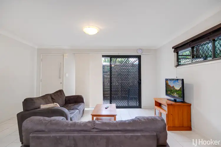 Fifth view of Homely house listing, 2/16 Thurston Street, Allenstown QLD 4700