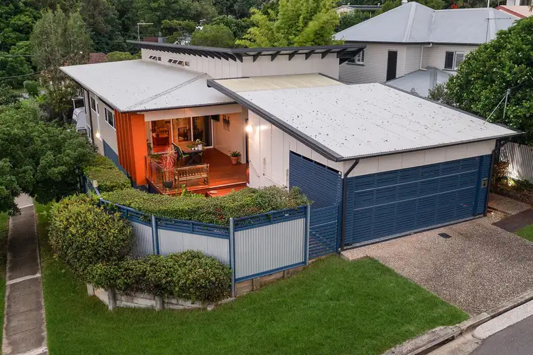 33 Thornycroft Street, Tarragindi QLD 4121