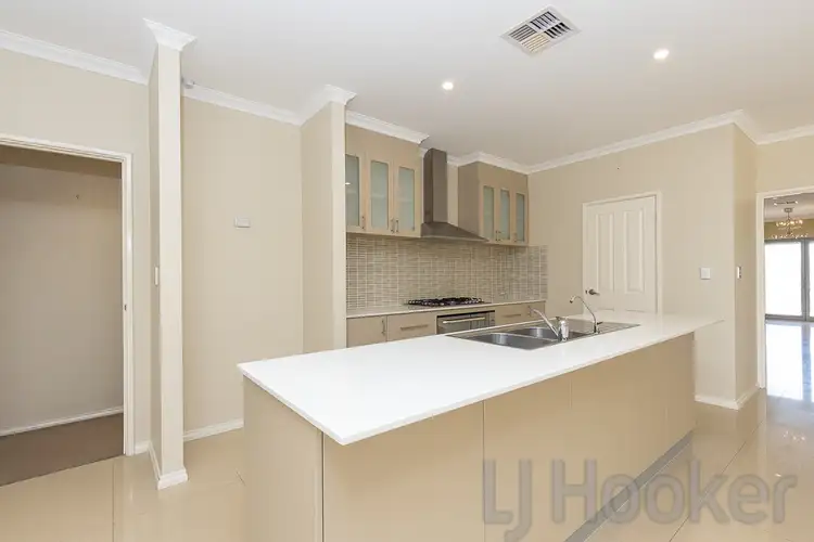 Fifth view of Homely house listing, 10 Bitalli Way, Baldivis WA 6171