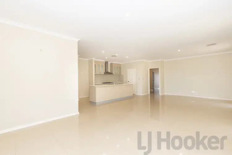 Sixth view of Homely house listing, 10 Bitalli Way, Baldivis WA 6171