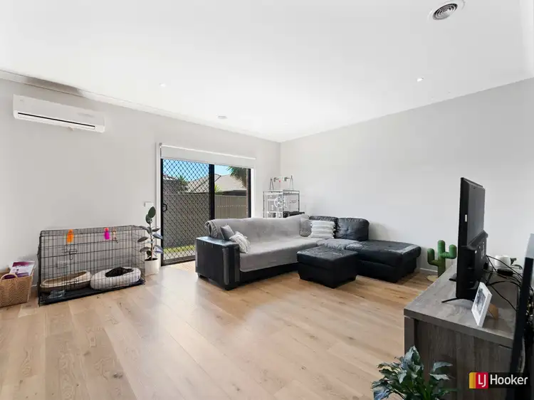 Fourth view of Homely unit listing, 2/11 Grenache Street, Point Cook VIC 3030