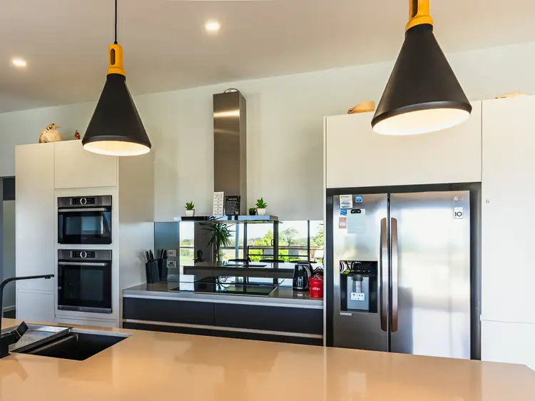 Sixth view of Homely house listing, 2 Beaumaris Avenue, Beaumaris TAS 7215