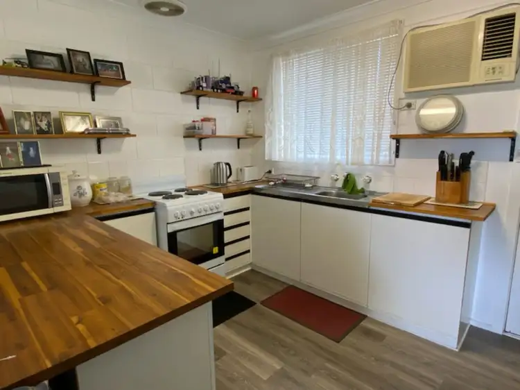 Fifth view of Homely unit listing, Unit 4/22 Pritchard Street, Swan Hill VIC 3585