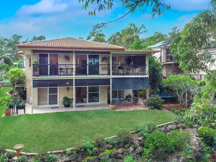 37 Hibertia Avenue, Elanora QLD 4221