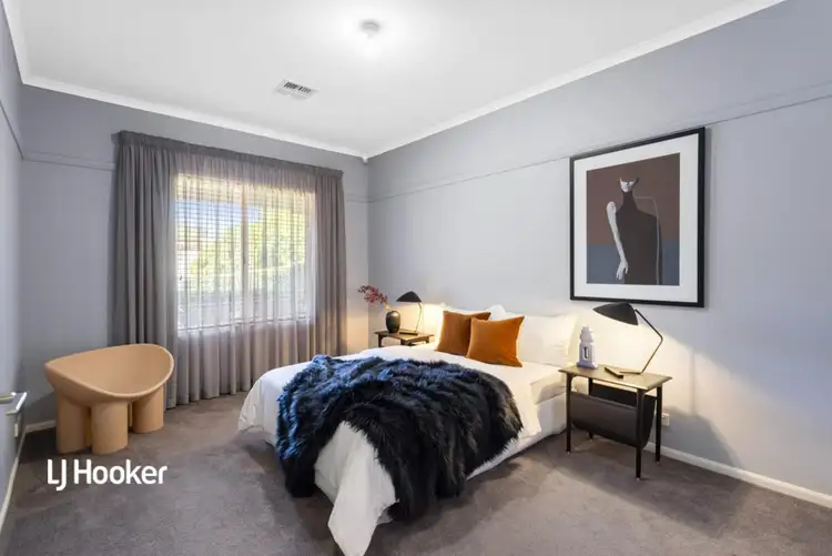 Second view of Homely house listing, 4 Crown Court, Gulfview Heights SA 5096