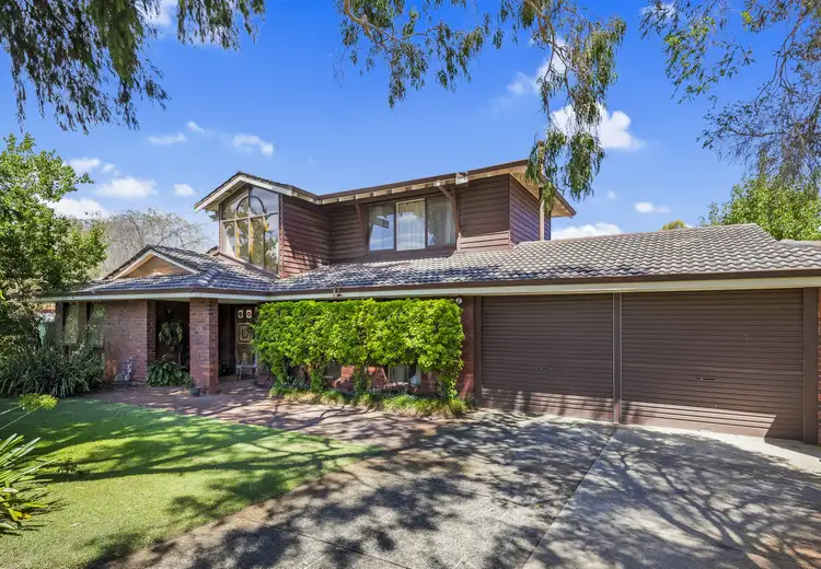 2 Desford Close, Shelley WA 6148