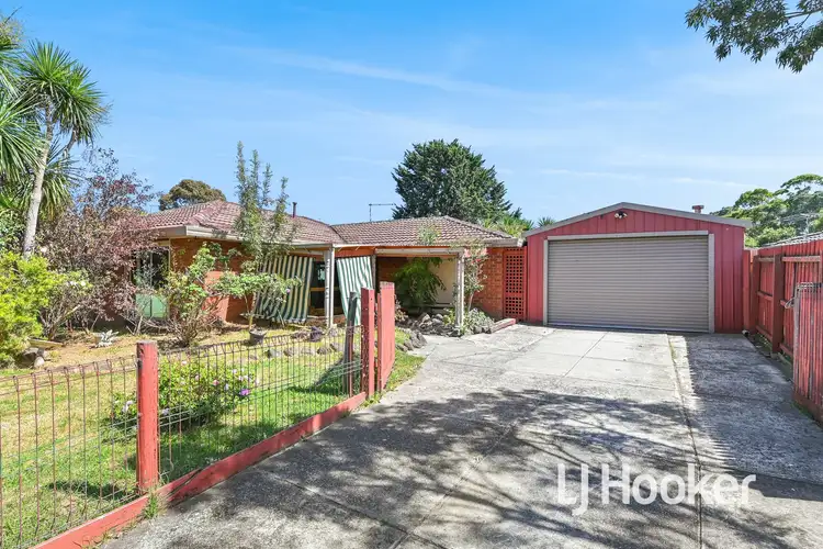 2 Sykes Court, Pakenham VIC 3810