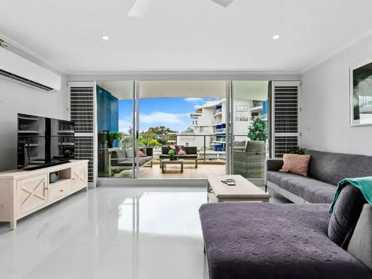 Sixth view of Homely unit listing, Unit 219/569 Esplanade, Urangan QLD 4655