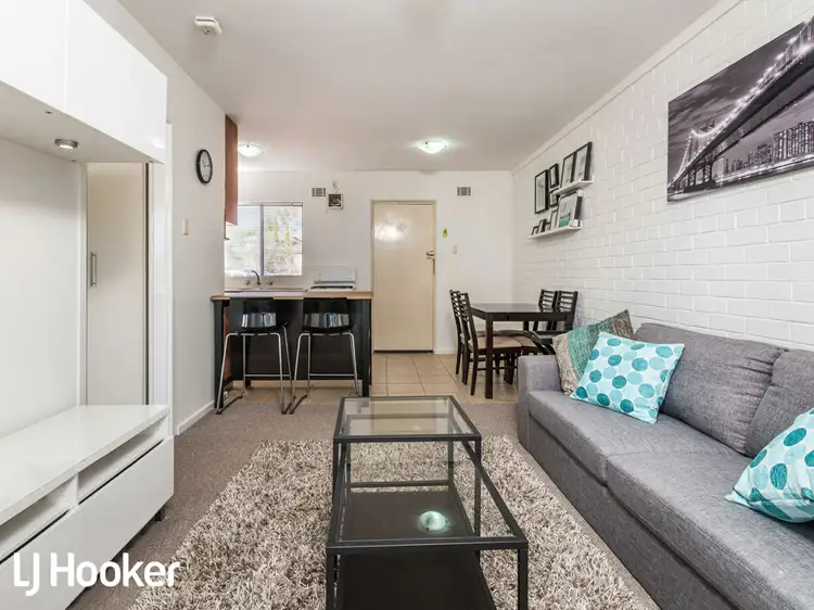 3/1045 Albany Highway, St James WA 6102