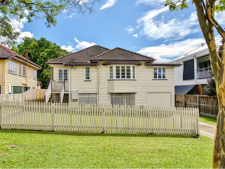 23 Allan Street, Kedron QLD 4031