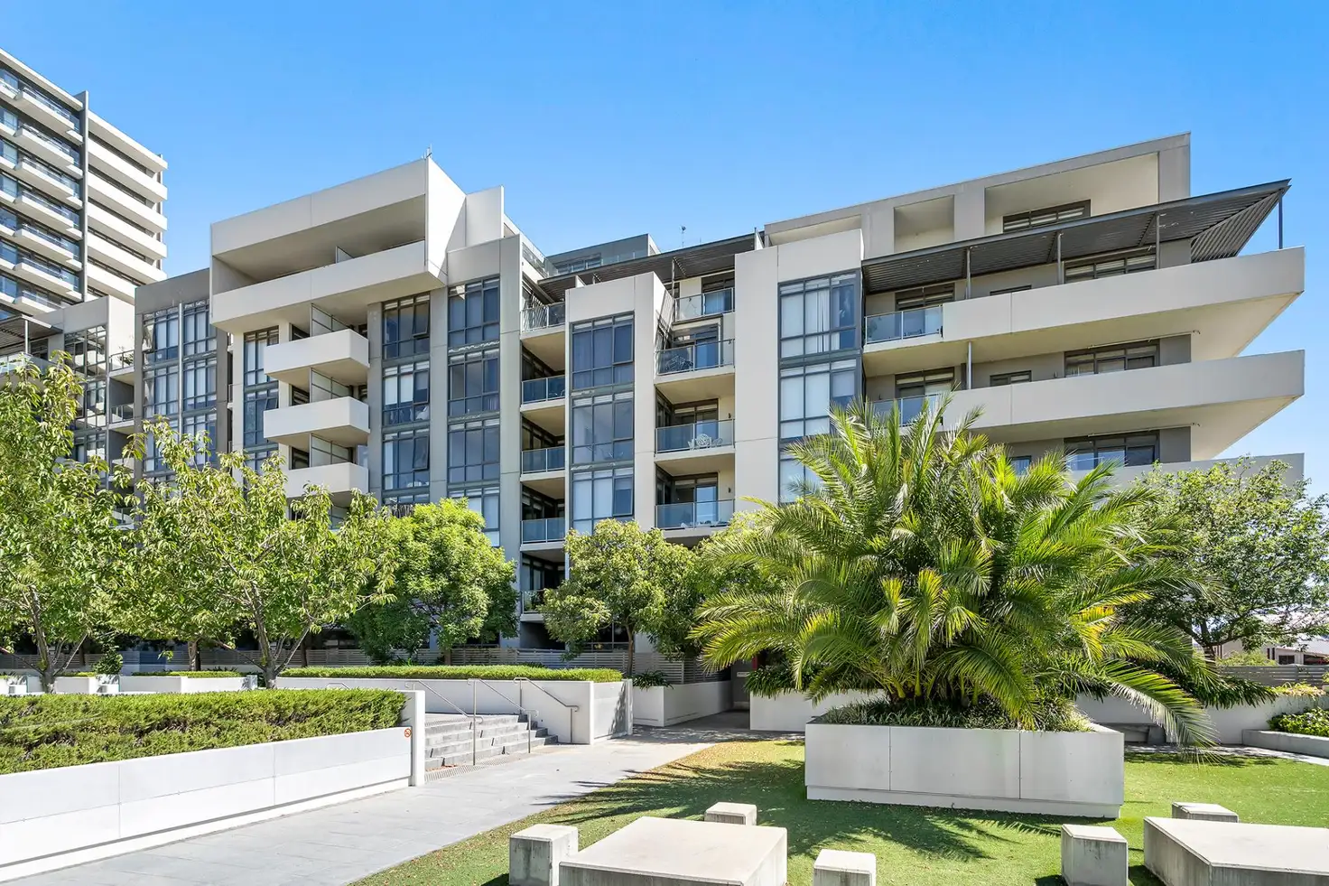Main view of Homely unit listing, 18/37 Chandler Street, Belconnen ACT 2617