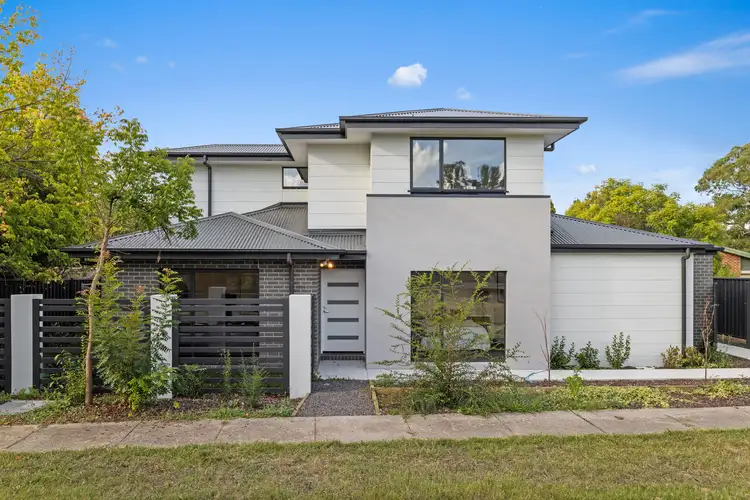 3/31 McLorinan Street