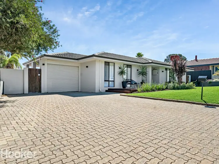 Fifth view of Homely house listing, 6 Rhagodia Court, Heathridge WA 6027