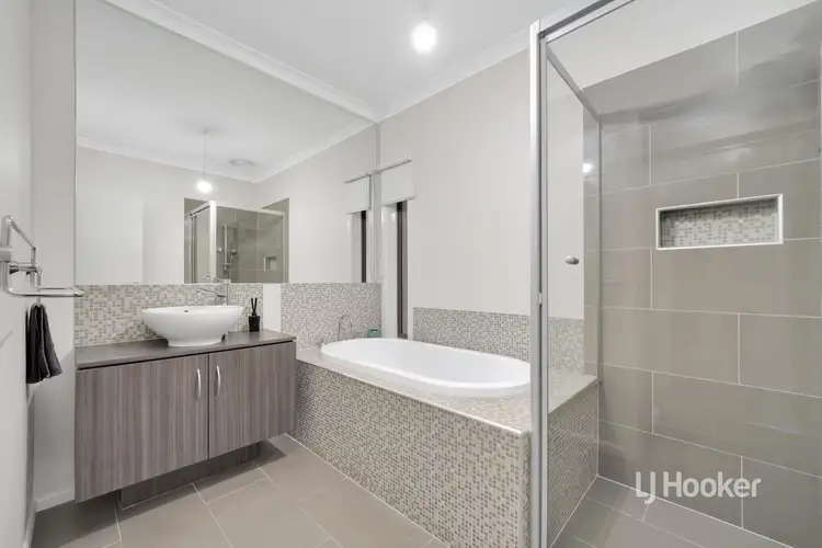 Sixth view of Homely house listing, 15 Daisy Drive, Point Cook VIC 3030