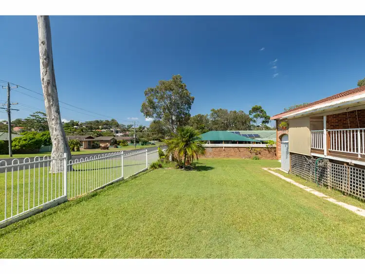 Fourth view of Homely house listing, 7 Karlowan Place, Forster NSW 2428