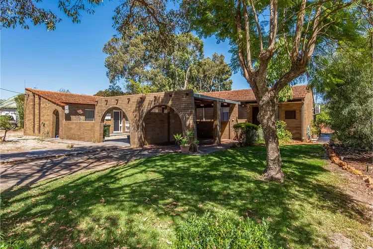 19B Railway Road, Kalamunda WA 6076