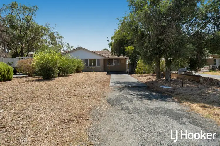 65 Lester Drive, Thornlie WA 6108