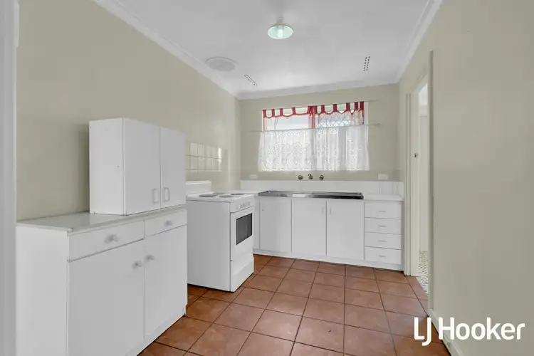 Fifth view of Homely semi-detached listing, 65 Lester Drive, Thornlie WA 6108