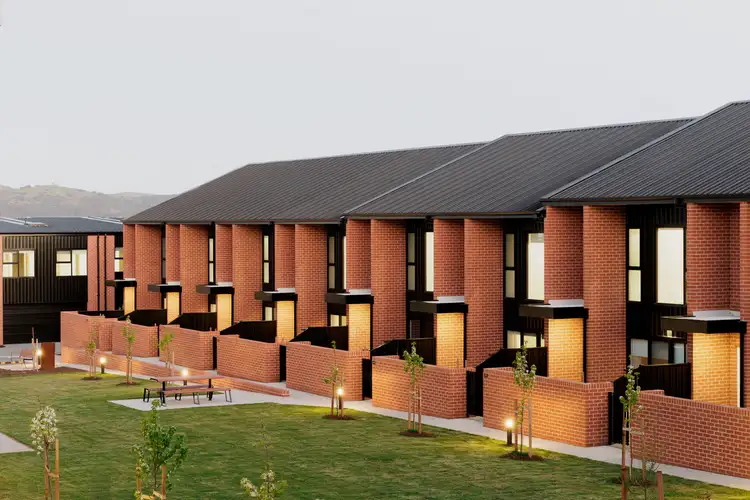 MIO, 20 Edward Drive, Googong NSW 2620