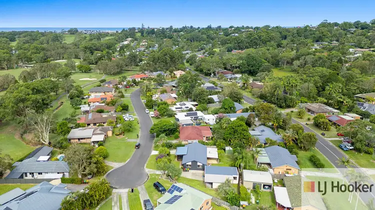 Fifth view of Homely house listing, 15 Kiah Close, Ocean Shores NSW 2483