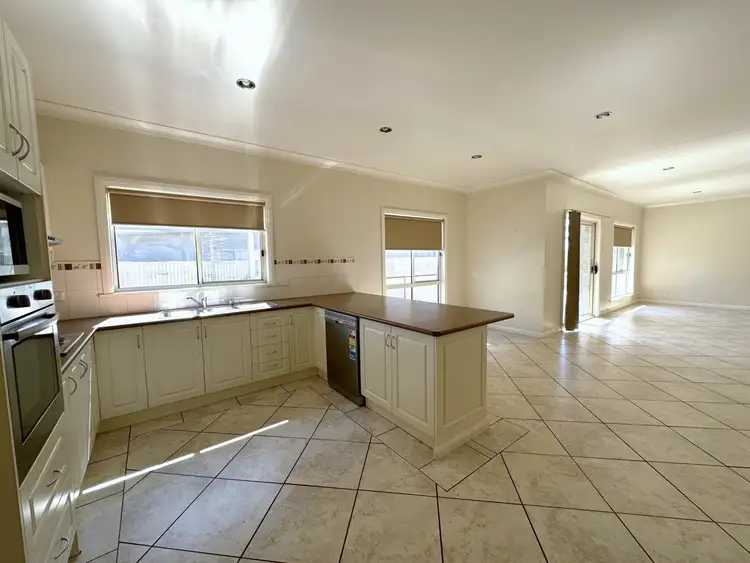Fourth view of Homely house listing, 680 McGowen Street, Broken Hill NSW 2880