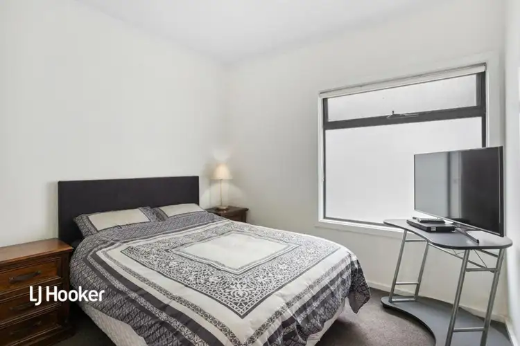 Fourth view of Homely townhouse listing, 8 Greenview Place, Blakeview SA 5114