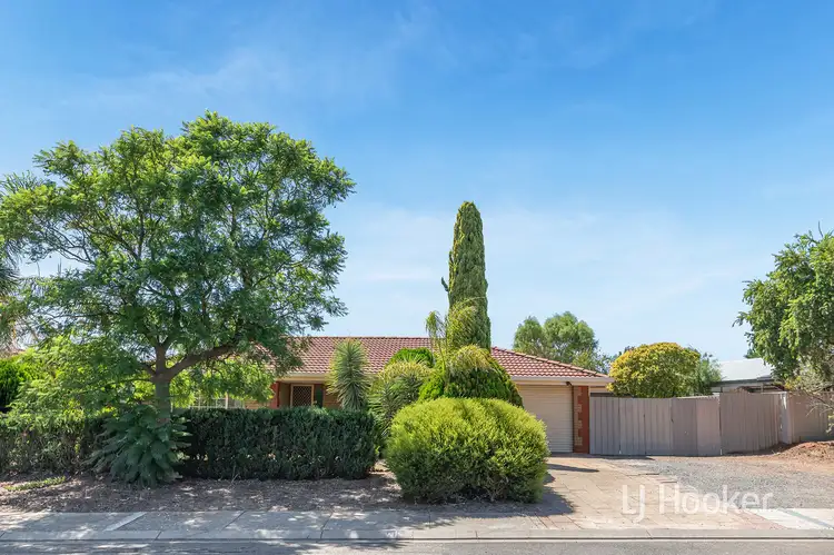 65 Jacaranda Drive, Craigmore SA 5114