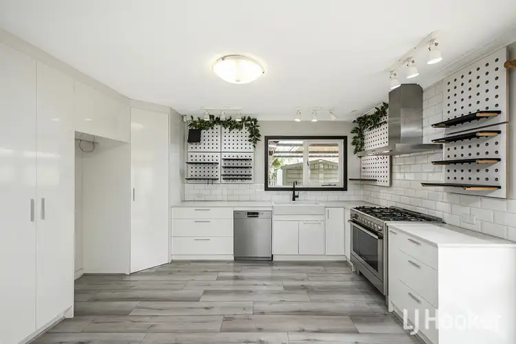 23 Yale Road, Thornlie WA 6108