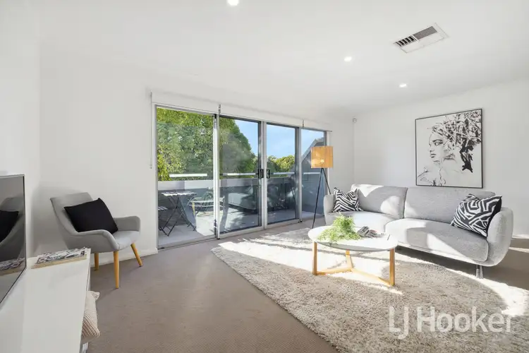 1/16 Wallace Street, Belmont WA 6104