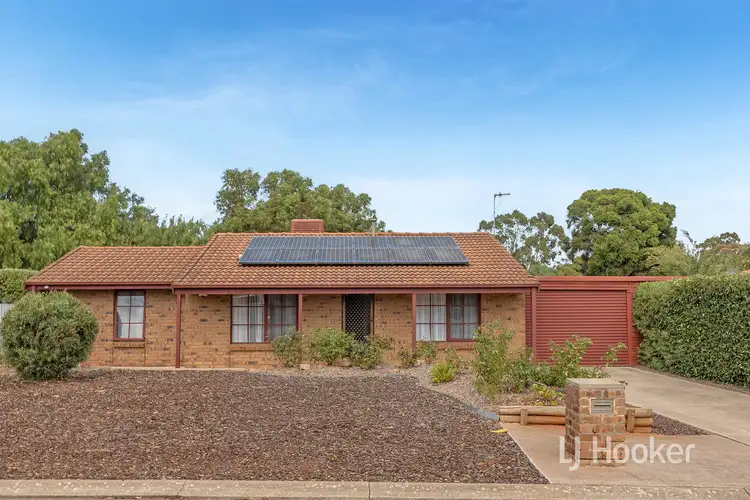 28 Bundarra Court, Craigmore SA 5114