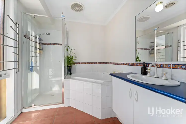 Fifth view of Homely house listing, 16 Davern Court, Werribee VIC 3030