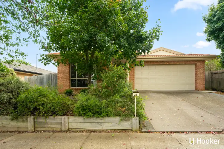 38 Gouldsmith Street, Dunlop ACT 2615