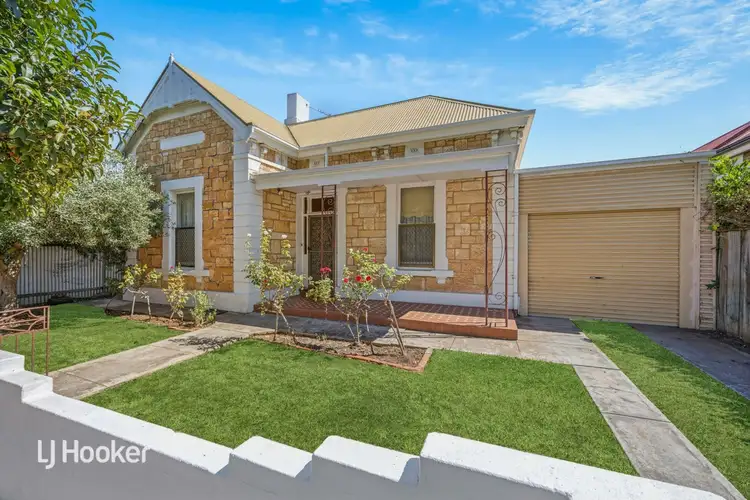 22 John Street