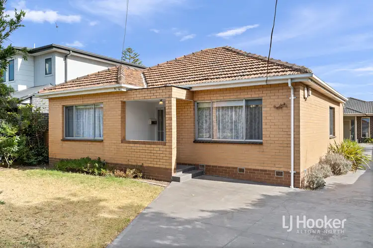 Second view of Homely unit listing, 4 Corrigan Avenue, Brooklyn VIC 3012