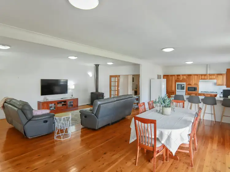 Fifth view of Homely house listing, 114 Erskine Road, Griffith NSW 2680