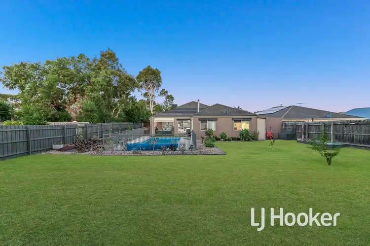 Sixth view of Homely house listing, 8 Paramu Court, Tooradin VIC 3980