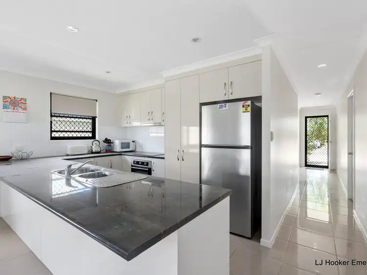 Fifth view of Homely unit listing, 3/15 Whitney Street, Emerald QLD 4720