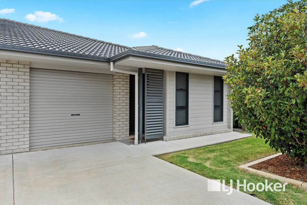 Main view of Homely unit listing, 2/7 Richmond Terrace, Plainland QLD 4341