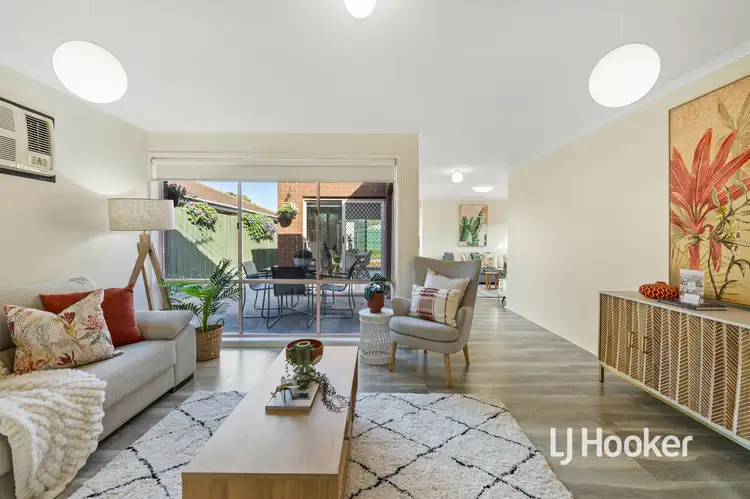 Fifth view of Homely house listing, 11 Farrant Court, Altona Meadows VIC 3028