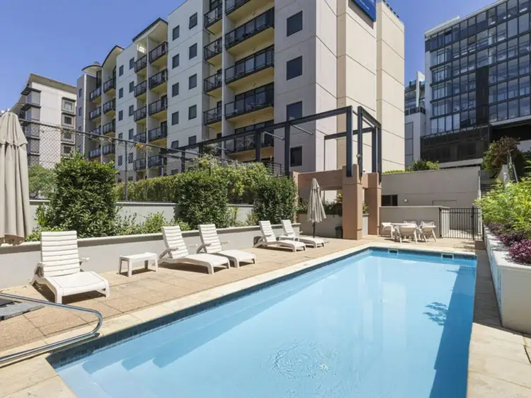 Sixth view of Homely serviced apartment listing, 409/112 Mounts Bay Road, Perth WA 6000