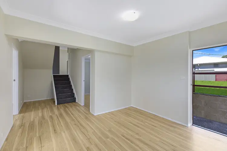 Sixth view of Homely house listing, 10 Darrin Close, Bateau Bay NSW 2261