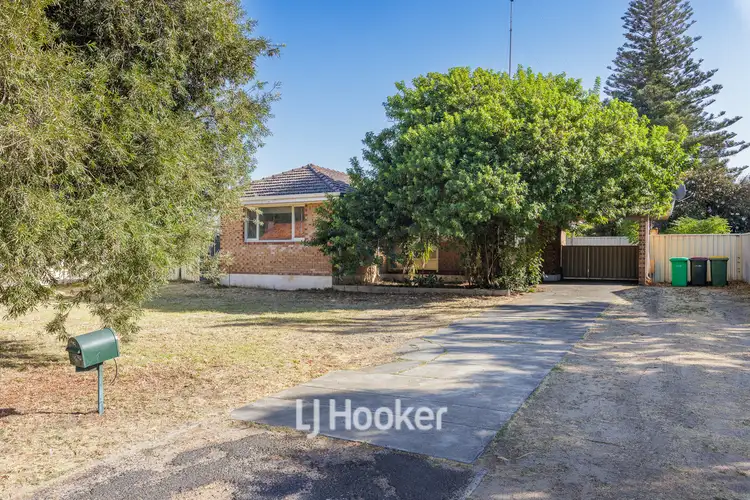 220 Clarke Street East, Carey Park WA 6230