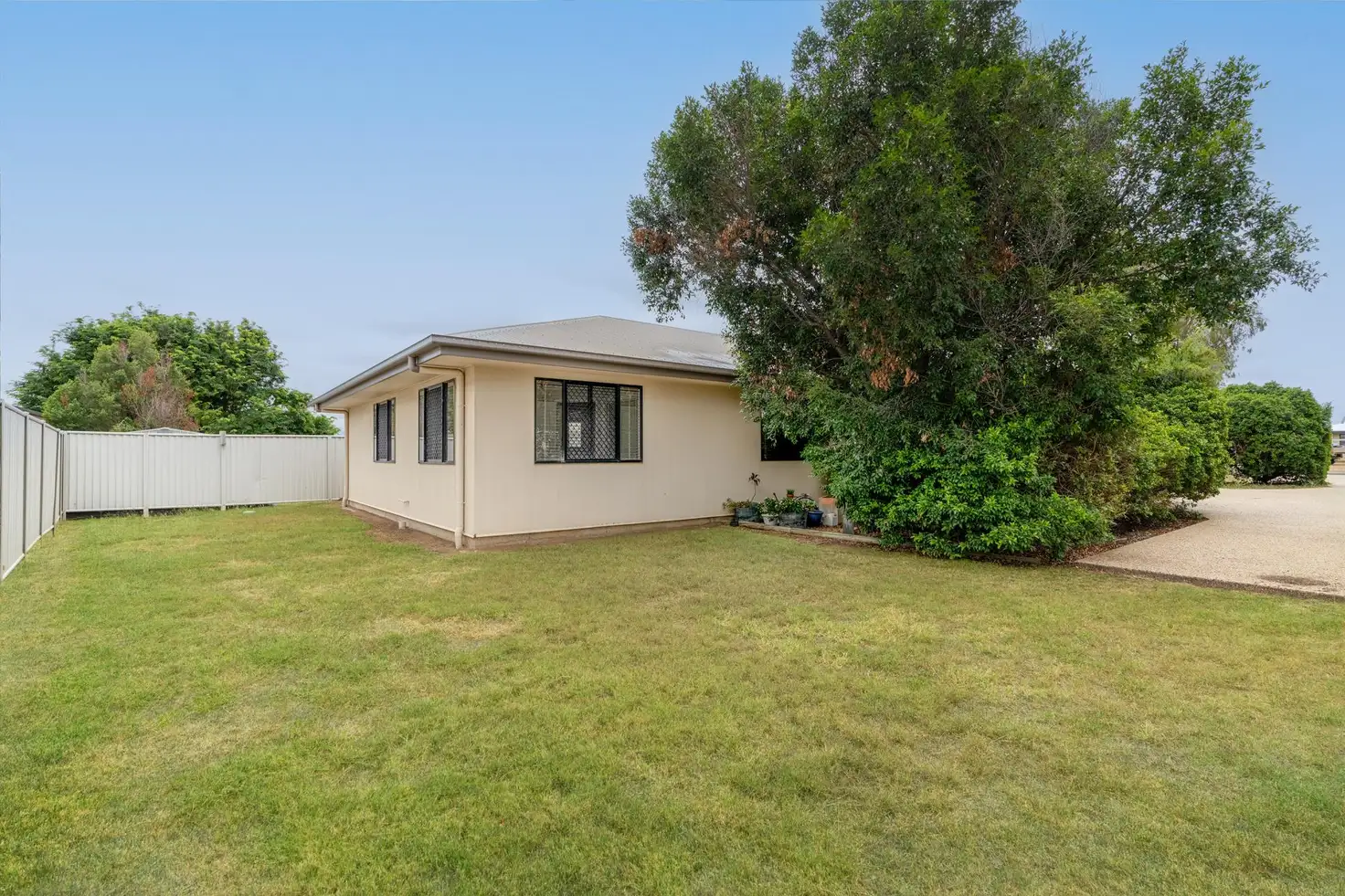 Main view of Homely house listing, Unit/1/24 Desgrand, Emerald QLD 4720