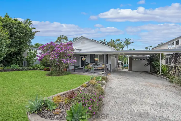 14 Chippindall Street