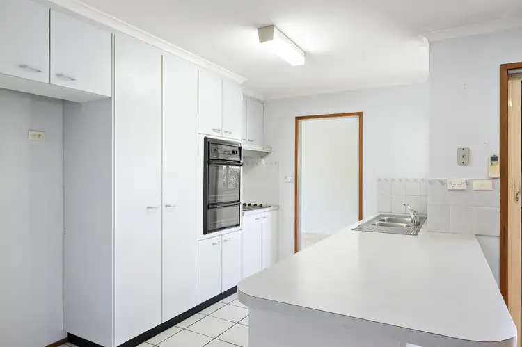 Sixth view of Homely house listing, 12 Hare Place, Bonython ACT 2905