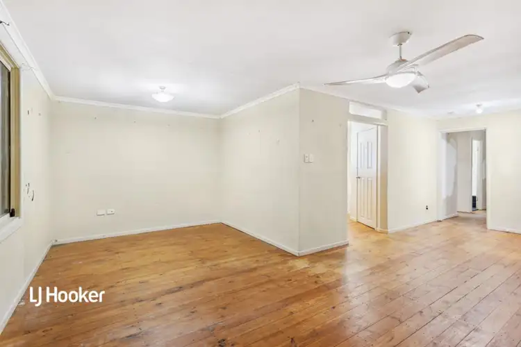 Sixth view of Homely house listing, 7 Salerno Court, Elizabeth East SA 5112
