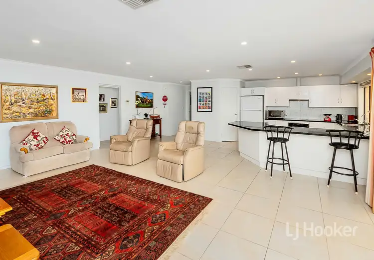 Sixth view of Homely house listing, 2 Silverwood Drive, Mount Barker SA 5251