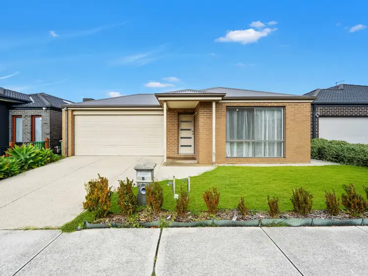 Main view of Homely house listing, 5 Just Joey Drive, Beaconsfield VIC 3807