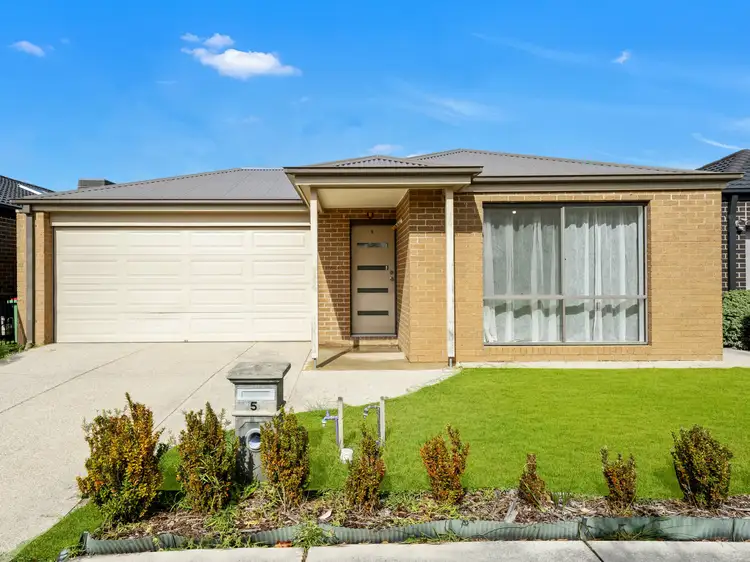 Second view of Homely house listing, 5 Just Joey Drive, Beaconsfield VIC 3807